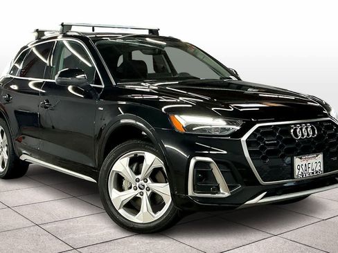 Certified 2025 Audi Q5 2.0T Premium Plus w/ Premium Plus Package image 2