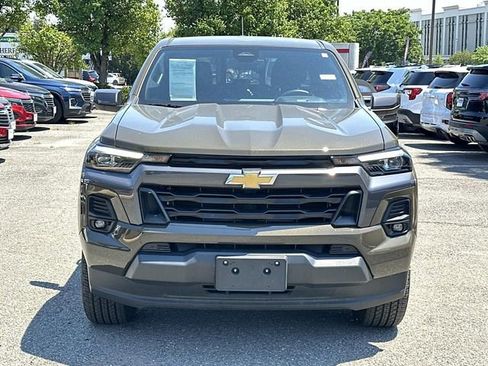 Used 2024 Chevrolet Colorado LT w/ LT Convenience Package III RWD image 6