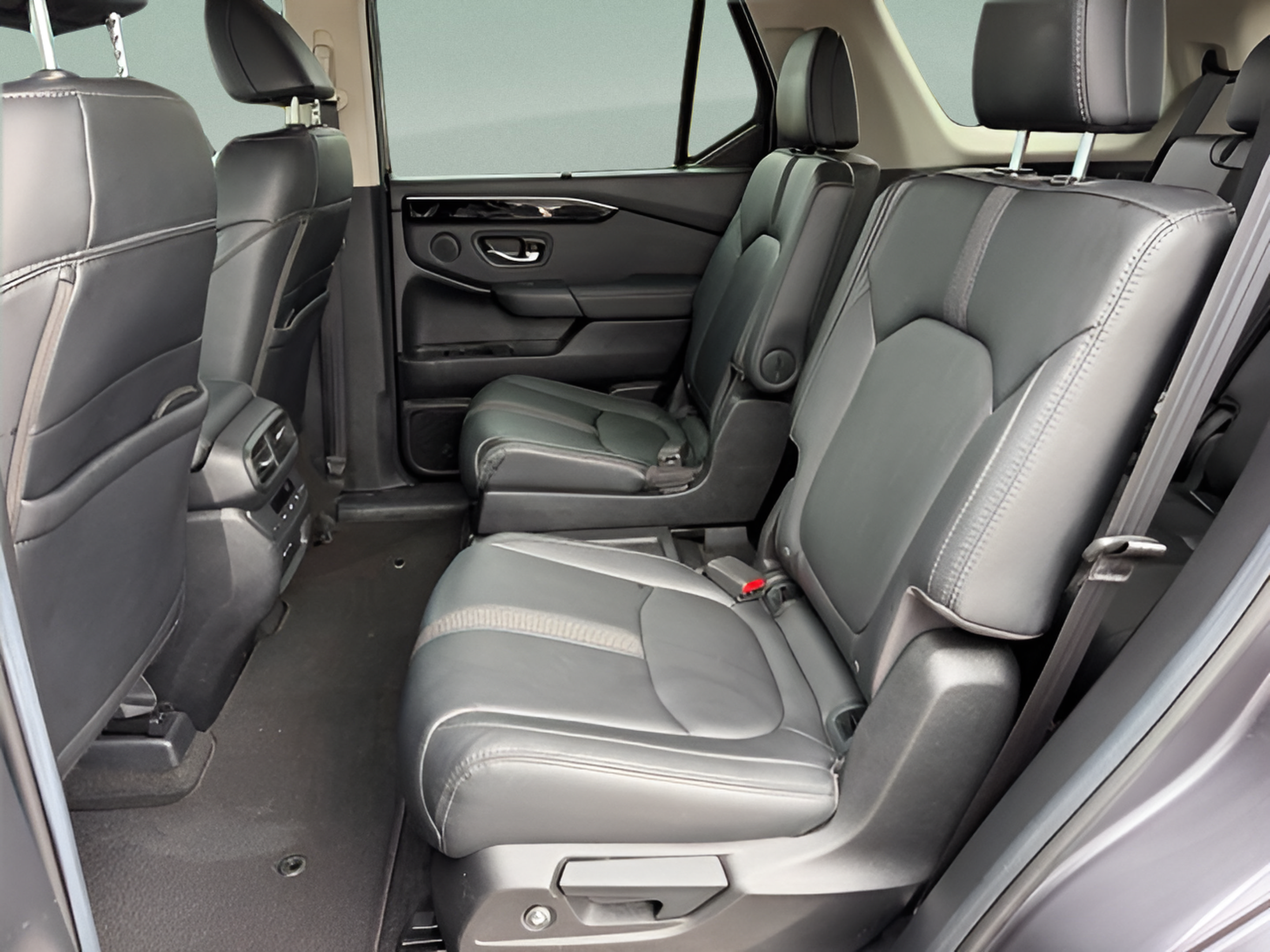 Used 2024 Honda Pilot EX-L image 25