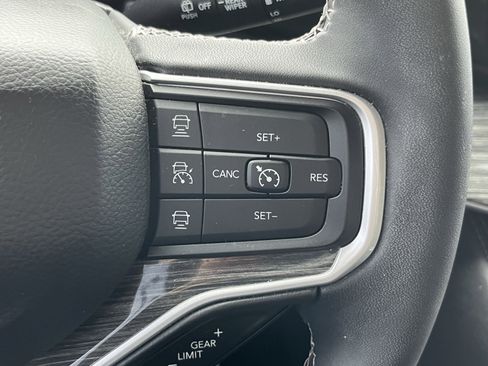 Used 2022 Jeep Wagoneer Series III w/ Convenience Group I AWD/4WD image 31