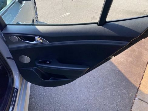 Used 2019 Kia Stinger GT1 RWD image 35