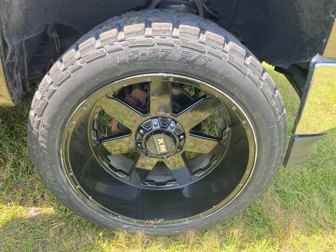 Used 2015 Chevrolet Silverado 1500 LT w/ All Star Edition image 36