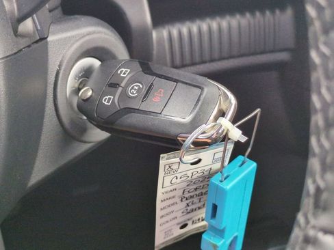 New 2025 Ford Ranger XLT w/ FX4 Off-Road Package image 32