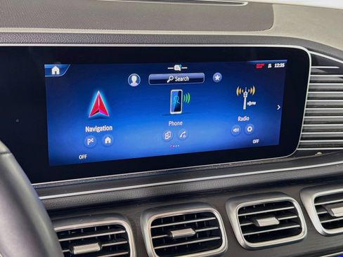 Used 2025 Mercedes-Benz GLE 450 4MATIC image 18