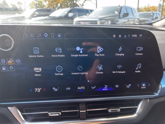 Used 2024 Chevrolet Equinox EV LT w/ LPO, Blackout Package FWD image 22
