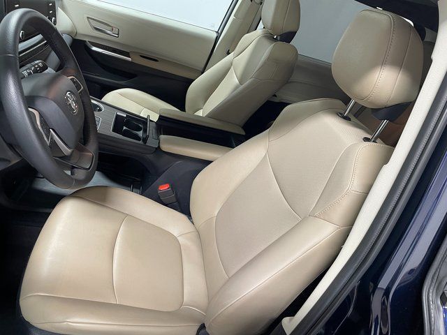 Used 2024 Toyota Sienna XLE w/ XLE Plus Package AWD/4WD image 12