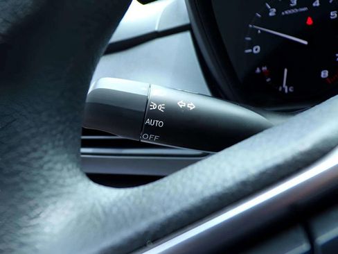 Certified 2025 Subaru Impreza 2.0i image 20