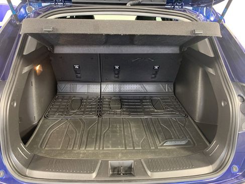 Used 2024 Chevrolet Trax LT w/ Sunroof Package image 36