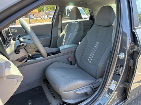 Certified 2023 Hyundai Elantra Blue w/ Cargo Package FWD image 22