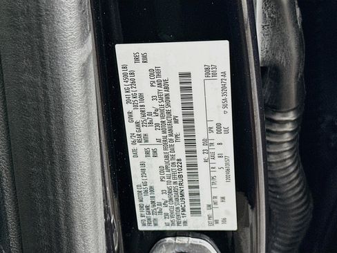 Used 2024 Ford Escape ST-Line w/ Tech Pack #1 AWD/4WD image 12