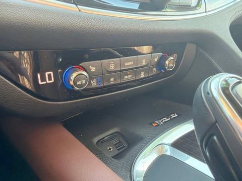 Used 2021 Buick Enclave Avenir w/ LPO, Floor Liner Package FWD image 38