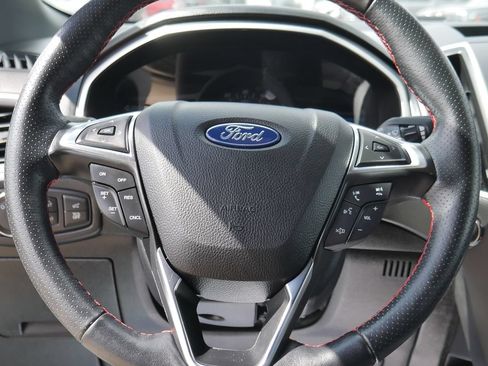 Used 2021 Ford Edge ST-Line w/ Class II Trailer Tow Package AWD/4WD image 37