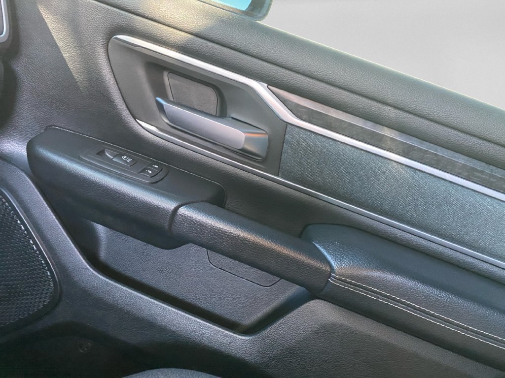 Used 2021 RAM 1500 Big Horn RWD image 24