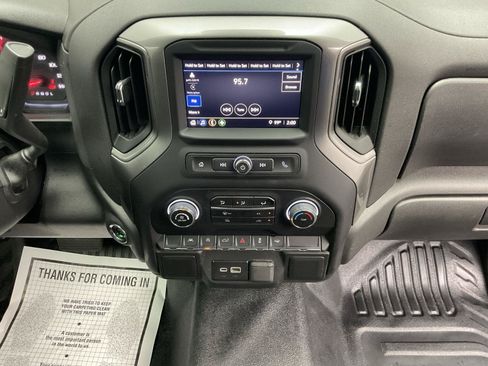 Used 2025 Chevrolet Silverado 1500 W/T RWD image 15