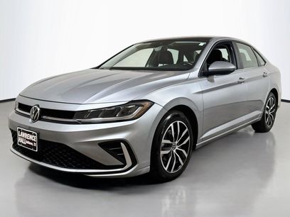 Used 2025 Volkswagen Jetta SE