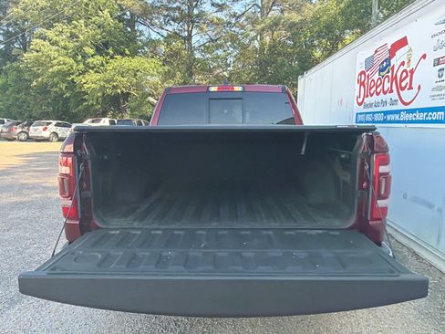 Used 2019 RAM 1500 Laramie image 17