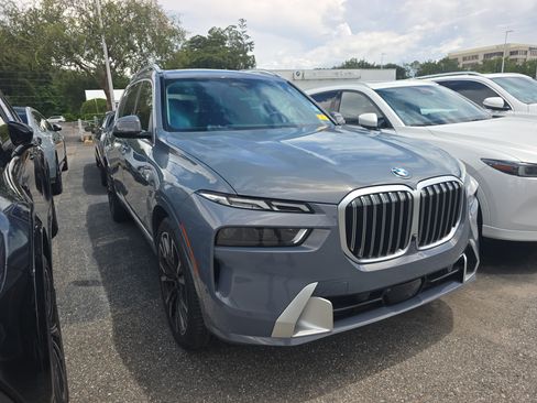Certified 2024 BMW X7 xDrive40i AWD/4WD image 1