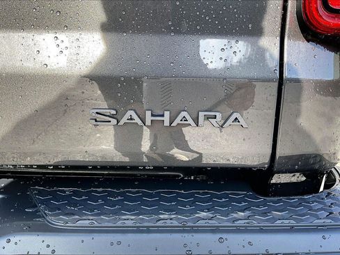 New 2026 Jeep Gladiator Sport image 13