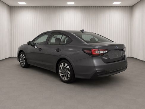 Used 2024 Subaru Legacy Limited AWD/4WD image 5