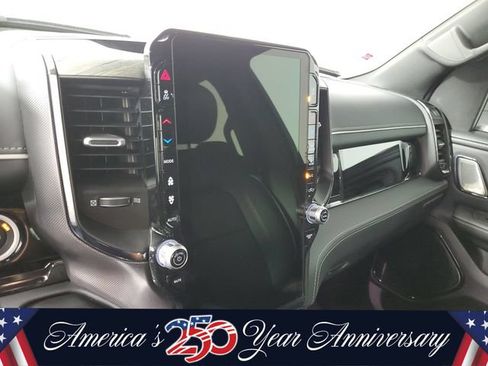 Used 2025 RAM 1500 Limited AWD/4WD image 29