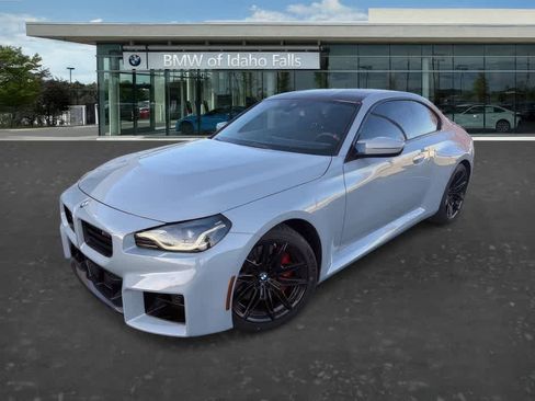 Used 2025 BMW M2 w/ Lighting Package image 4