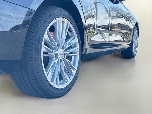 Used 2026 Cadillac CT4 Premium Luxury image 14