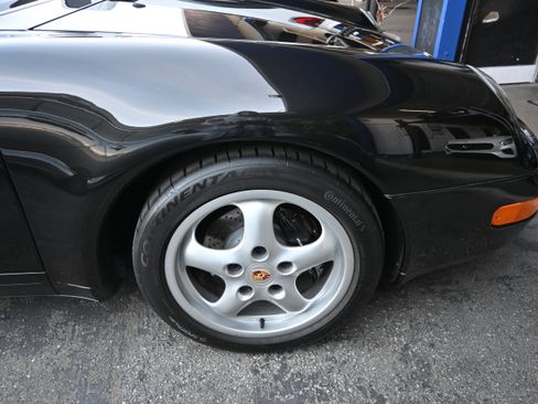 Used 1997 Porsche 911 Carrera 4 image 45