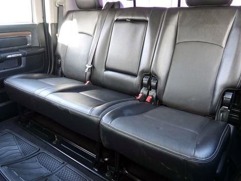 Used 2016 RAM 2500 Laramie image 32