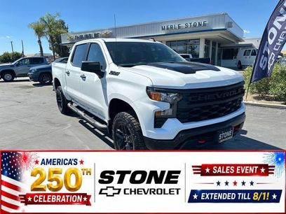 New 2026 Chevrolet Silverado 1500 Custom Trail Boss w/ LPO, Dark Essentials Package