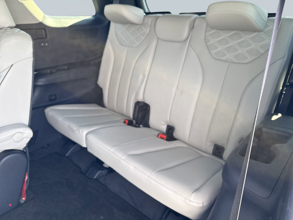 Used 2022 Hyundai Palisade Limited FWD image 33
