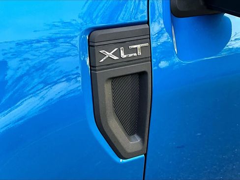 Used 2025 Ford Maverick XLT image 30