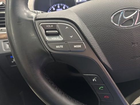 Used 2018 Hyundai Santa Fe Sport image 12