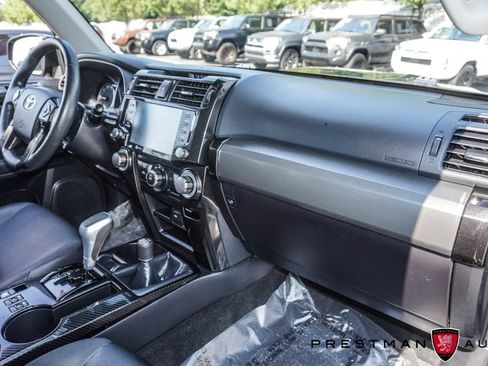 Used 2024 Toyota 4Runner TRD Off-Road Premium AWD/4WD image 48