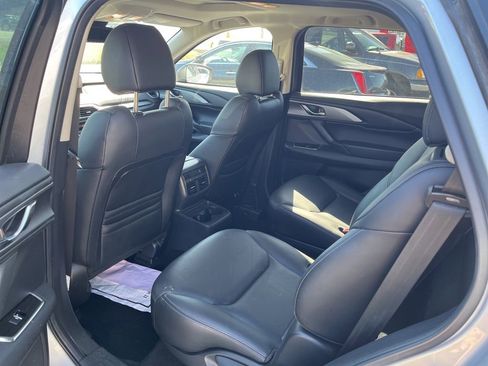 Used 2023 MAZDA CX-9 Touring image 21
