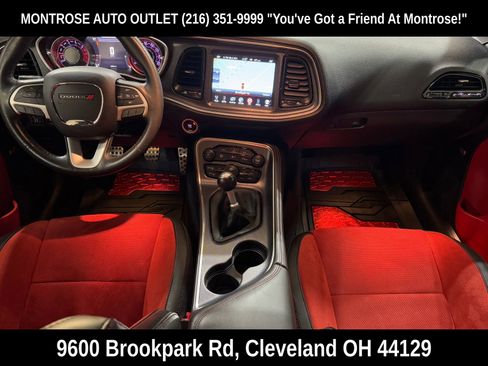 Used 2015 Dodge Challenger R/T Plus image 41