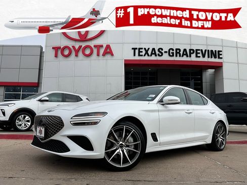 Used 2025 Genesis G70 2.5T image 1