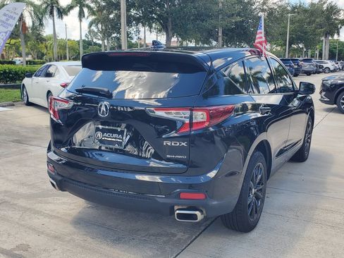 Used 2025 Acura RDX SH-AWD image 7