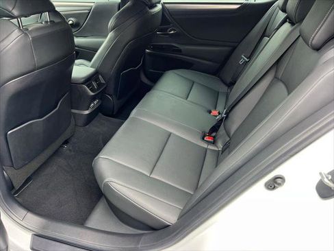 Certified 2024 Lexus ES 300h F Sport w/ Accessory Package (Z2) image 22