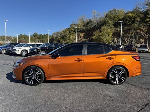 Used 2023 Nissan Sentra SR image 4