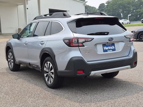 Used 2024 Subaru Outback Limited AWD/4WD image 4