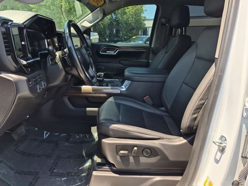 Certified 2024 Chevrolet Silverado 1500 LT Trail Boss w/ LT Trail Boss Premium Package AWD/4WD image 26