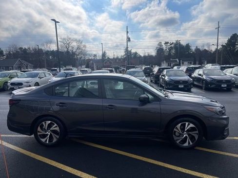 Used 2025 Subaru Legacy Premium AWD/4WD image 4