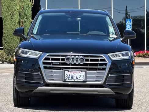 Used 2018 Audi Q5 2.0T Premium Plus w/ Premium Plus Package AWD/4WD image 9