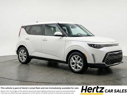 Used 2025 Kia Soul LX w/ LX Technology Package