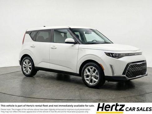 Used 2025 Kia Soul LX w/ LX Technology Package image 1