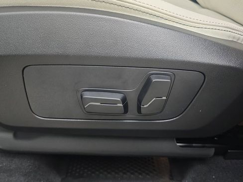 New 2026 BMW X1 xDrive28i w/ Convenience Package image 13