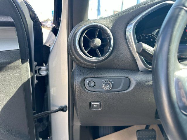 Used 2019 Chevrolet Blazer LT FWD image 20