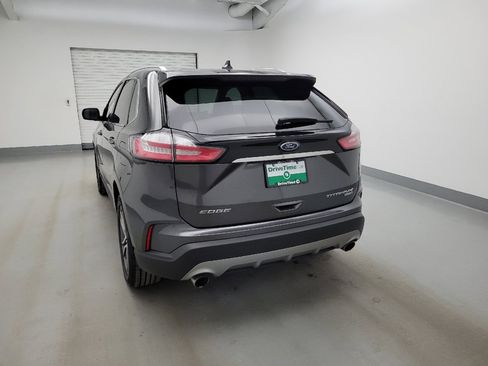 Used 2019 Ford Edge Titanium w/ Cold Weather Package AWD/4WD image 6