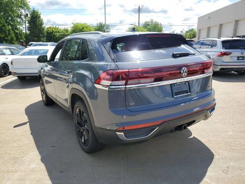 New 2026 Volkswagen Atlas Cross Sport SE AWD/4WD image 3