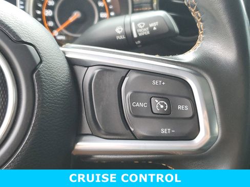 Certified 2022 Jeep Gladiator Overland image 14